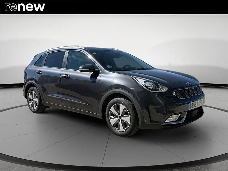 Usado Kia Niro 105 HP (77 kW) 2018 Cinzento SUV