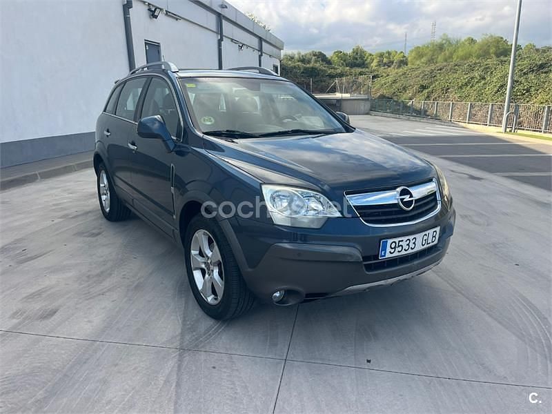 Gris / plata Usado 2009 Opel Antara Cosmo SUV | 3800 € (Buen precio) - Imagen 1/4