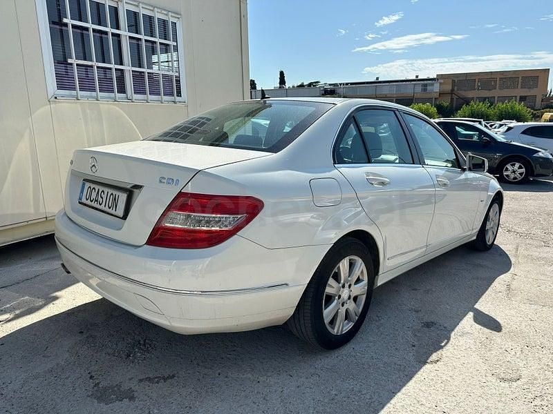 Usado Mercedes C250 204 CV (150 kW) 2010 Blanco Berlina