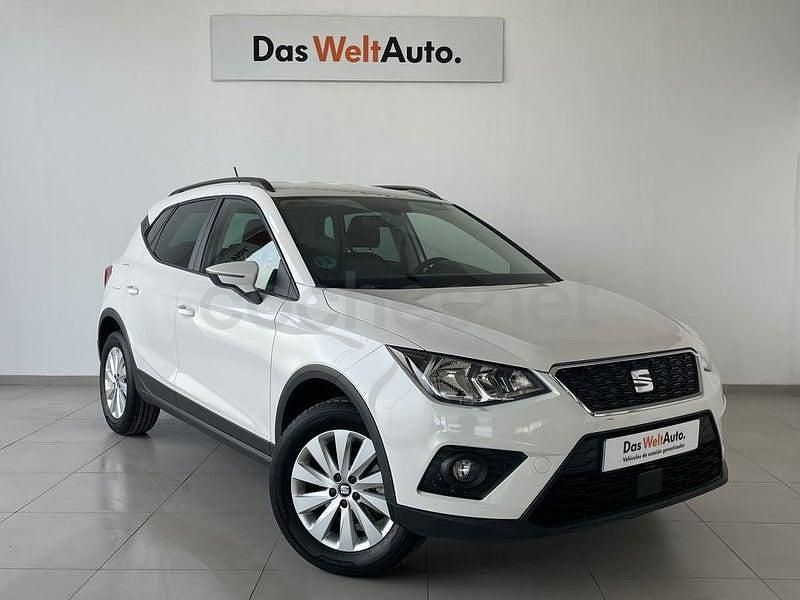 Usado Seat Arona Ecomotive 95 CV (69 kW) 2019 Blanco SUV
