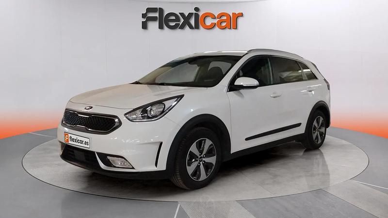 Usado Kia Niro 143 CV (105 kW) 2017 Blanco SUV