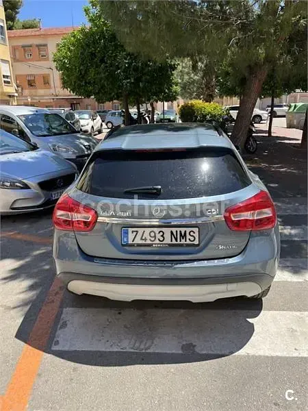 Usado Mercedes GLA200 Style 177 CV (130 kW) 2015 Azul SUV