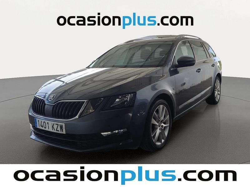 Gris Usado 2019 Skoda Octavia Familiar | 17.182 € (Precio justo) - Imagen 1/4