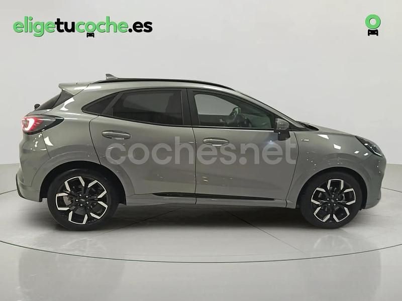 Usado Ford Puma ST-Line X 155 CV (114 kW) 2023 Gris / plata SUV