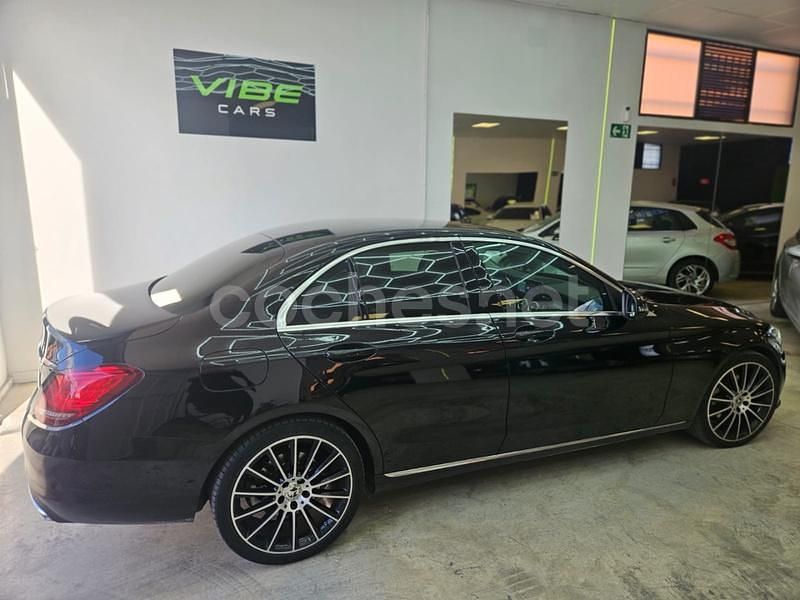 Usado Mercedes C200 160 CV (117 kW) 2019 Negro Berlina