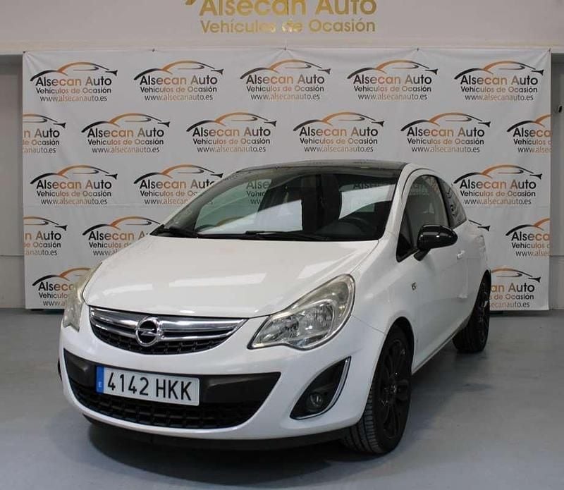 Usado Opel Corsa Selective 95 CV (69 kW) 2012 Blanco Utilitario