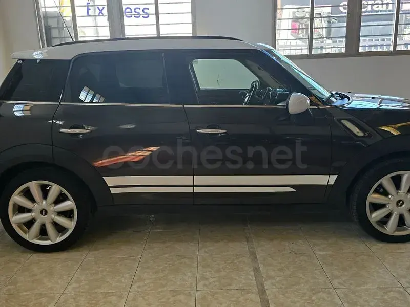 Usado Mini Cooper D Countryman 112 CV (82 kW) 2010 Negro SUV