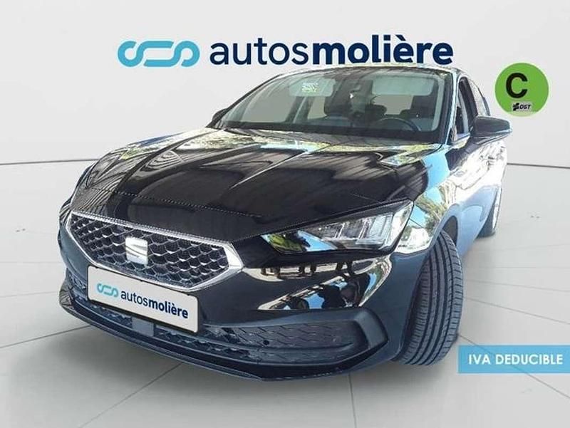 Usado Seat Leon Style 116 CV (85 kW) 2024 Negro Utilitario