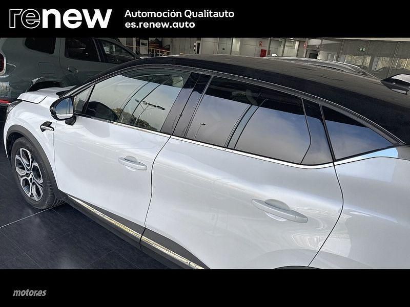Usado Renault Captur Zen 145 CV (106 kW) 2022 Blanco SUV