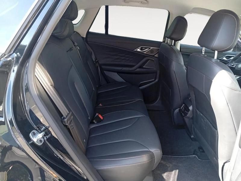 Usado MG HS Luxury 50 CV (36 kW) 2025 Negro SUV