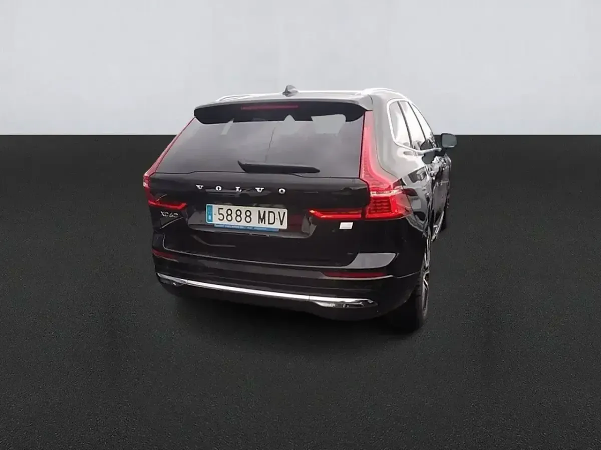 Usado Volvo XC60 Ultimate 350 CV (257 kW) 2023 Negro SUV
