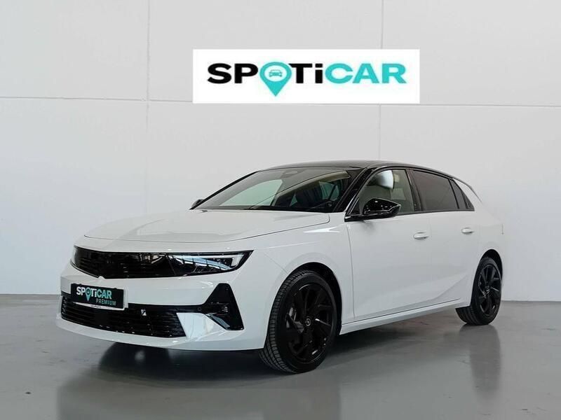 Blanco Nuevo 2024 Opel Astra Berlina | 24.900 € (Precio justo) - Imagen 1/4