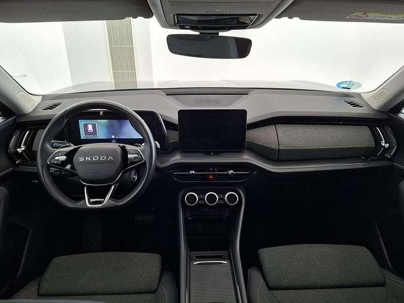 Usado Skoda Kodiaq Selection 150 CV (110 kW) 2025 Gris SUV