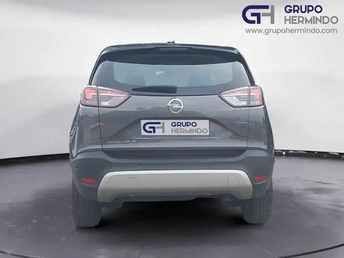 Usado Opel Crossland X Edition 102 CV (75 kW) 2020 Gris SUV