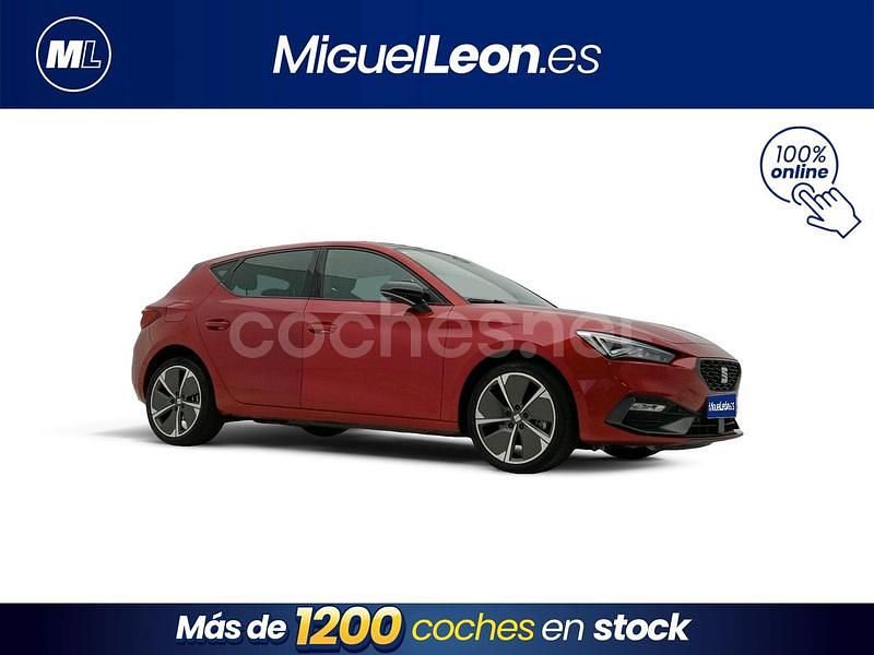 Usado Seat Leon FR 204 CV (150 kW) 2021 Rojo Berlina