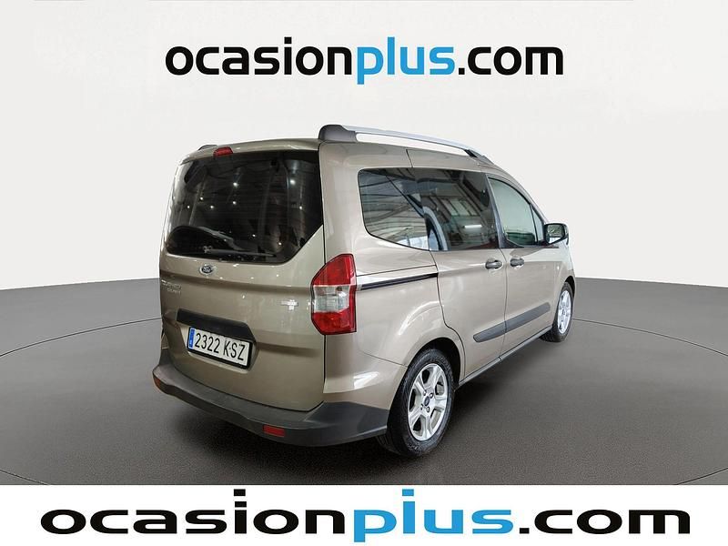 Usado Ford Tourneo Courier Ambiente 100 CV (73 kW) 2019 Gris Monovolumen