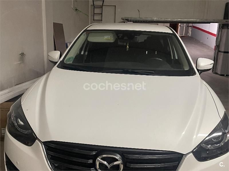Blanco Usado 2016 Mazda CX-5 Luxury SUV | 12.500 € (Un poco caro) - Imagen 1/3