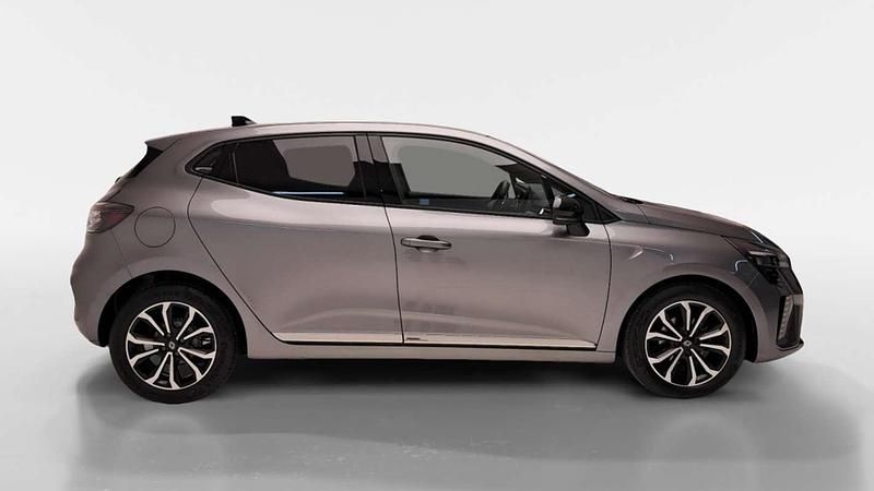 Usado Renault Clio V Techno 90 CV (66 kW) 2025 Gris Berlina