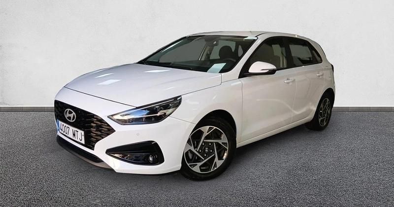 Usado Hyundai i30 100 CV (73 kW) 2024