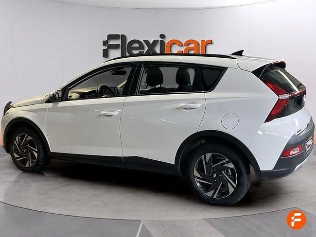 Usado Hyundai Bayon 84 CV (61 kW) 2023 Blanco SUV