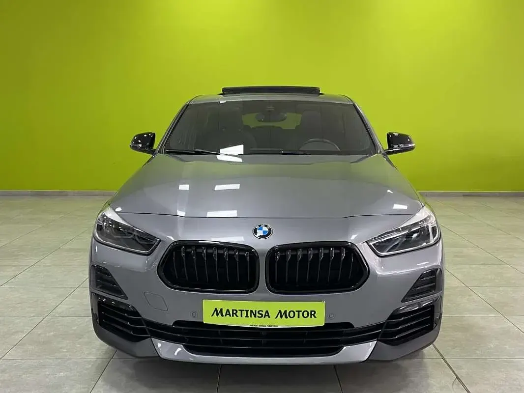 Usado BMW X2 Advantage 136 CV (100 kW) 2023 Gris SUV