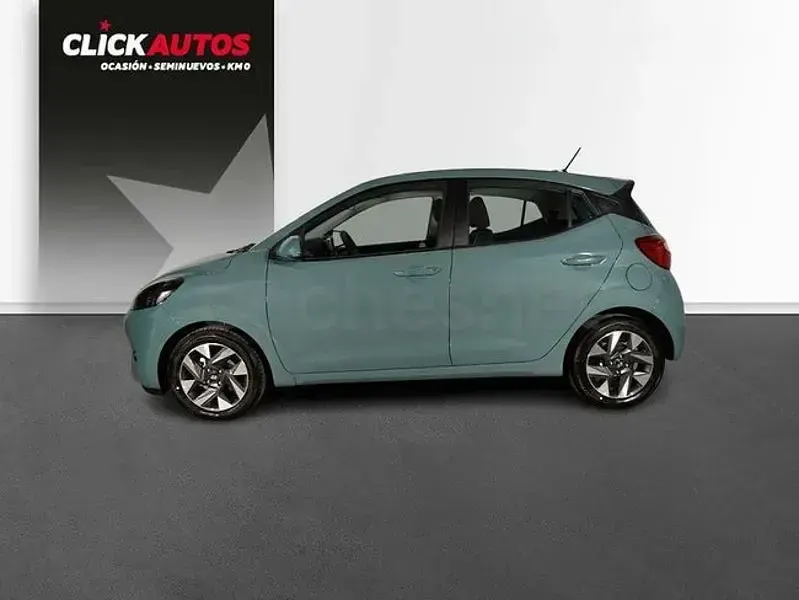 Usado Hyundai i10 67 CV (49 kW) 2024 Verde Utilitario