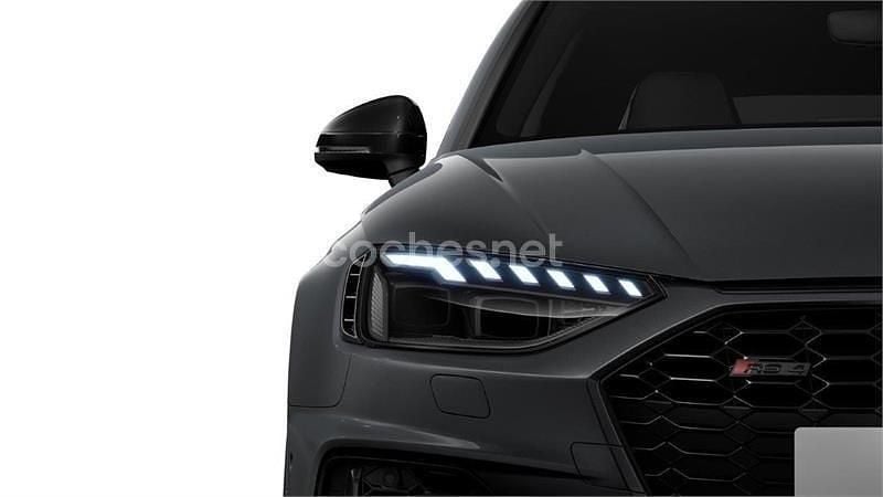 Usado Audi RS4 Sport 450 CV (330 kW) 2024 Negro Familiar
