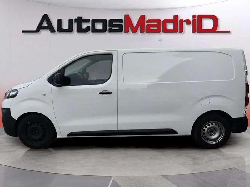 Usado Citroën Jumpy 102 CV (75 kW) 2022 Blanco Monovolumen