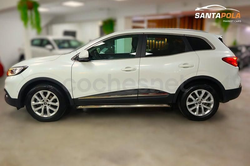 Usado Renault Kadjar Zen 130 CV (95 kW) 2016 Blanco SUV