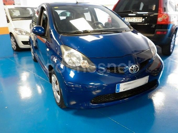 Azul Usado 2009 Toyota Aygo Utilitario | 6500 € (Precio justo) - Imagen 1/4