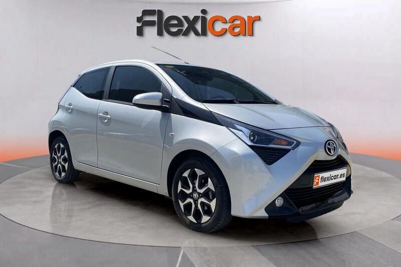 Gris Usado 2019 Toyota Aygo X-cite Utilitario | 11.590 € (Buen precio) - Imagen 1/4