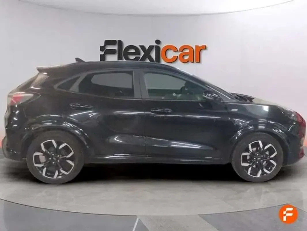 Usado Ford Puma ST-Line 125 CV (91 kW) 2023 Negro SUV