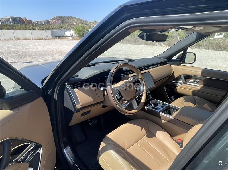Verde Usado 2023 Land Rover Range Rover SUV | 125.000 € - Imagen 1/4