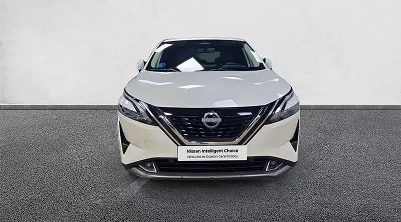 Usado Nissan Qashqai N-Connecta 190 CV (139 kW) 2023 Lunar white (perlada) SUV