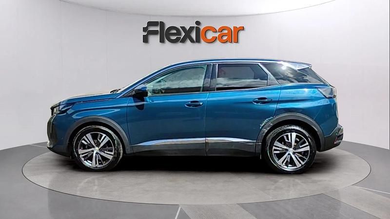 Usado Peugeot 3008 Allure 131 CV (96 kW) 2021 Azul Monovolumen