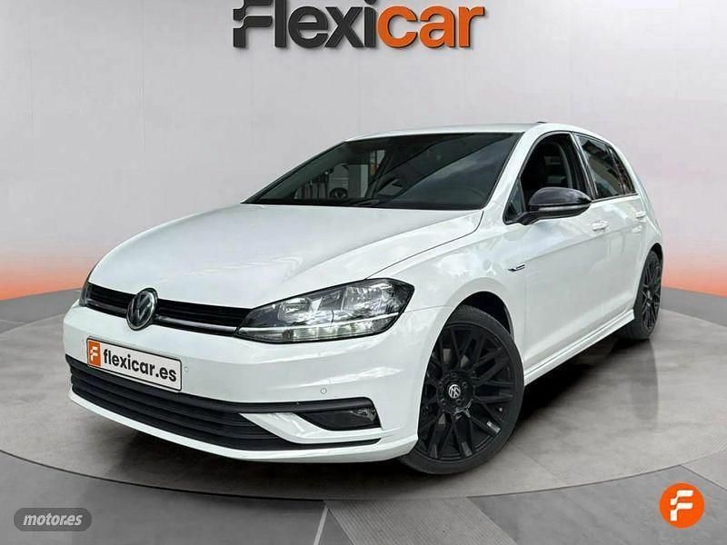 Usado VW Golf VIII Advance 130 CV (95 kW) 2020 Blanco Berlina