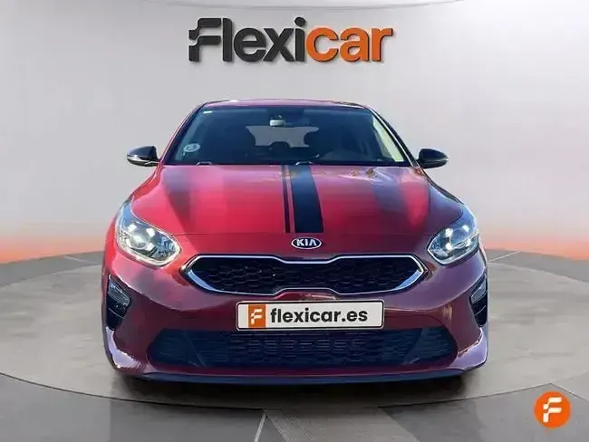 Usado Kia Ceed 101 CV (74 kW) 2020 Rojo Utilitario