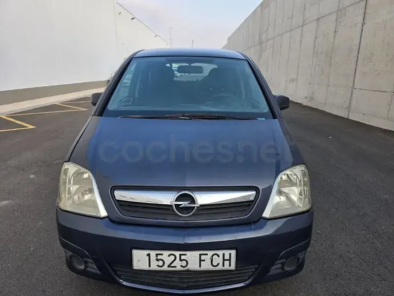Usado Opel Meriva Enjoy 100 CV (73 kW) 2006 Azul Monovolumen