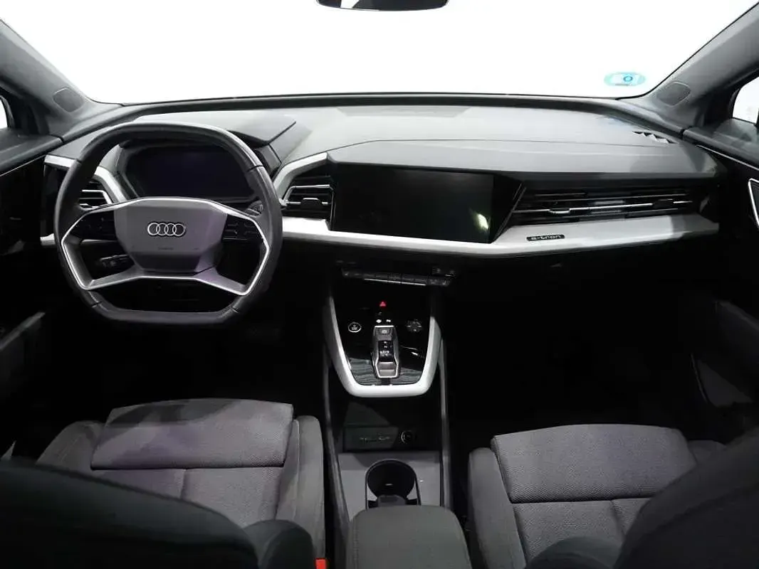 Usado Audi Q4 Sportback e-tron Advanced Plus 150 kW (204 CV) 2023 Azul SUV