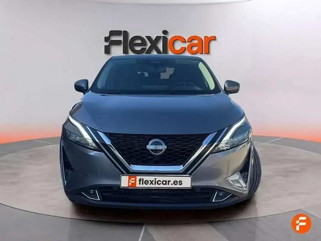 Usado Nissan Qashqai N-Connecta 140 CV (102 kW) 2023 Gris SUV