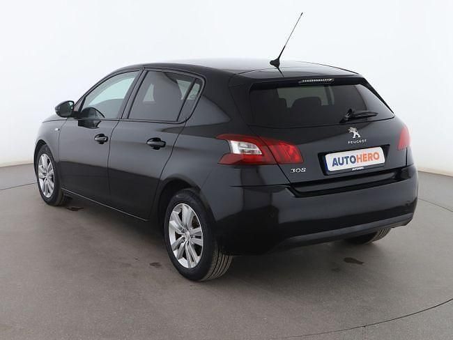 Usado Peugeot 308 Style 121 CV (88 kW) 2017 Negro Berlina