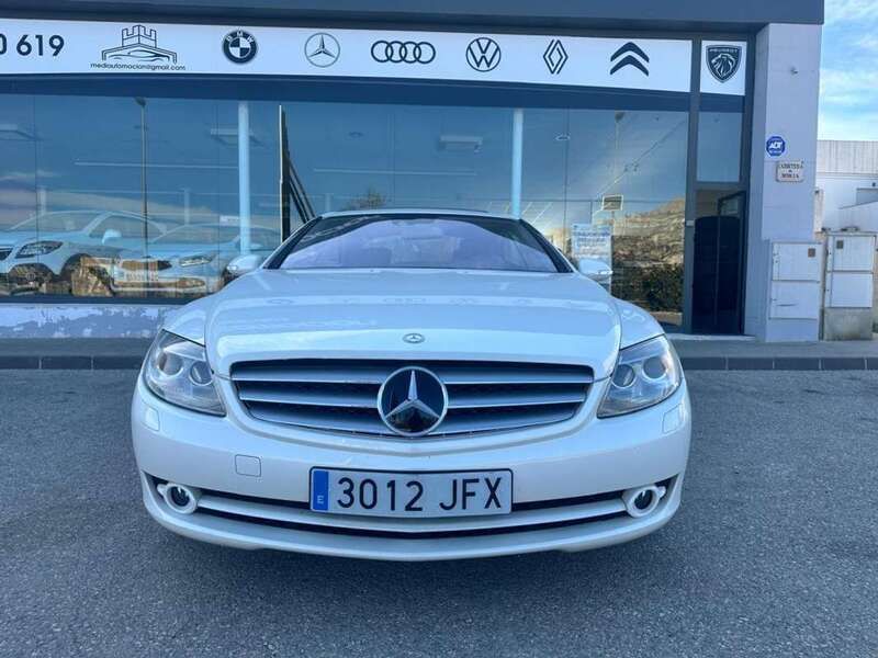 Blanco Usado 2009 Mercedes CL500 Coupe | 16.900 € - Imagen 1/4