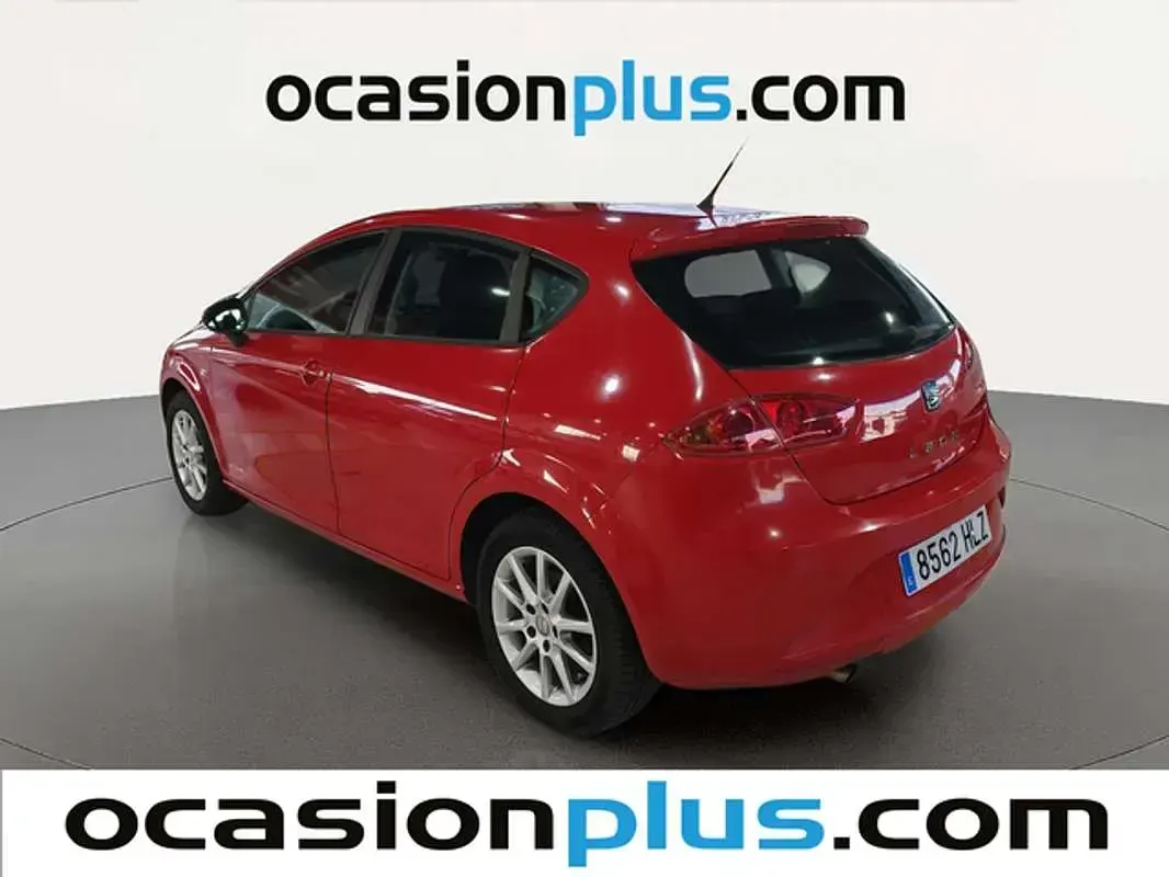 Używany Seat Leon Copa 105 KM (77 kW) 2012 Czerwony Hatchback