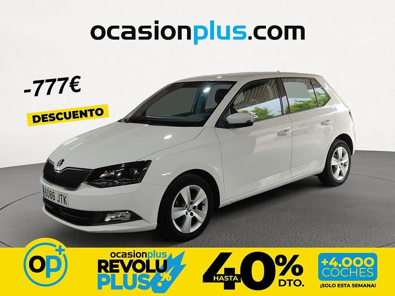 Usado Skoda Fabia 90 CV (66 kW) 2016 Blanco Utilitario