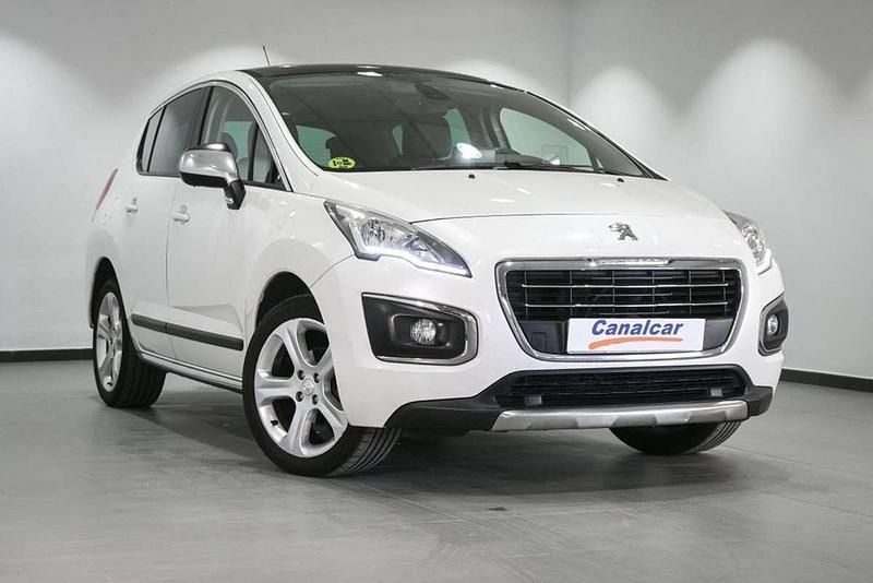 Usado Peugeot 3008 114 CV (83 kW) 2014 Blanco Familiar
