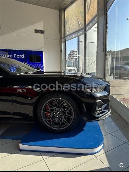 Usado Ford Mustang GT 450 CV (330 kW) 2024 Negro Coupe