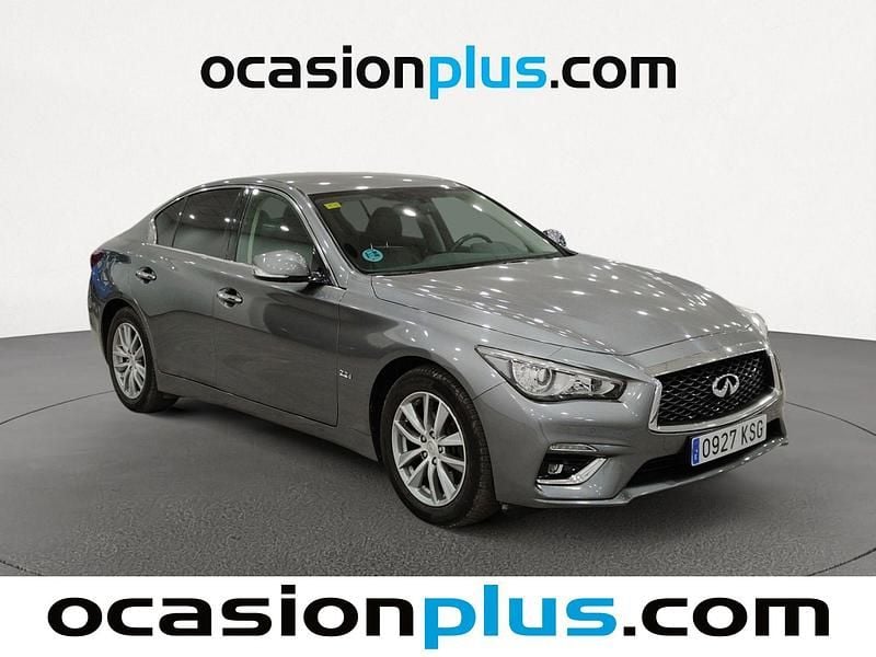 Usado Infiniti Q50 Premium 170 CV (125 kW) 2018 Gris Berlina