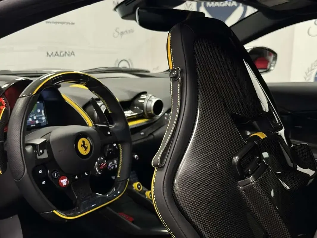 Usado Ferrari 812 799 CV (587 kW) 2020 Gris Coupe