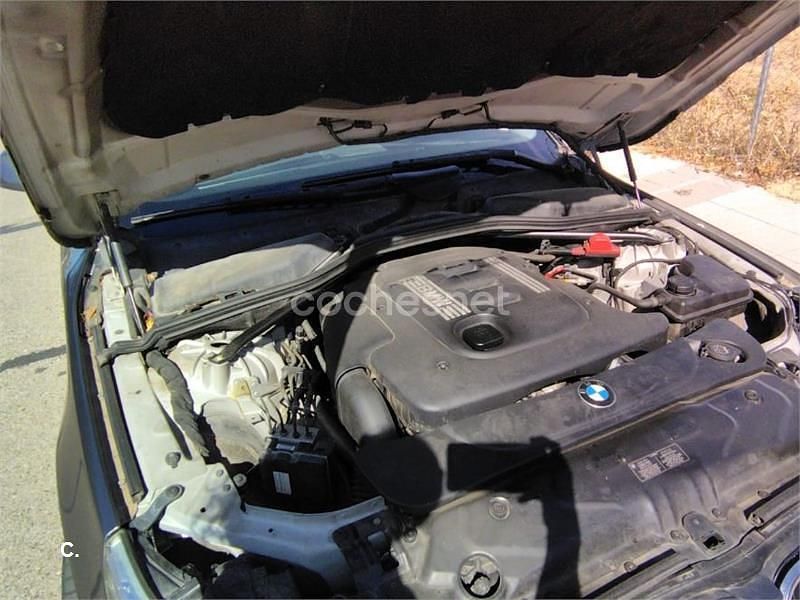 Usado BMW 520 163 CV (119 kW) 2006 Gris / plata Berlina