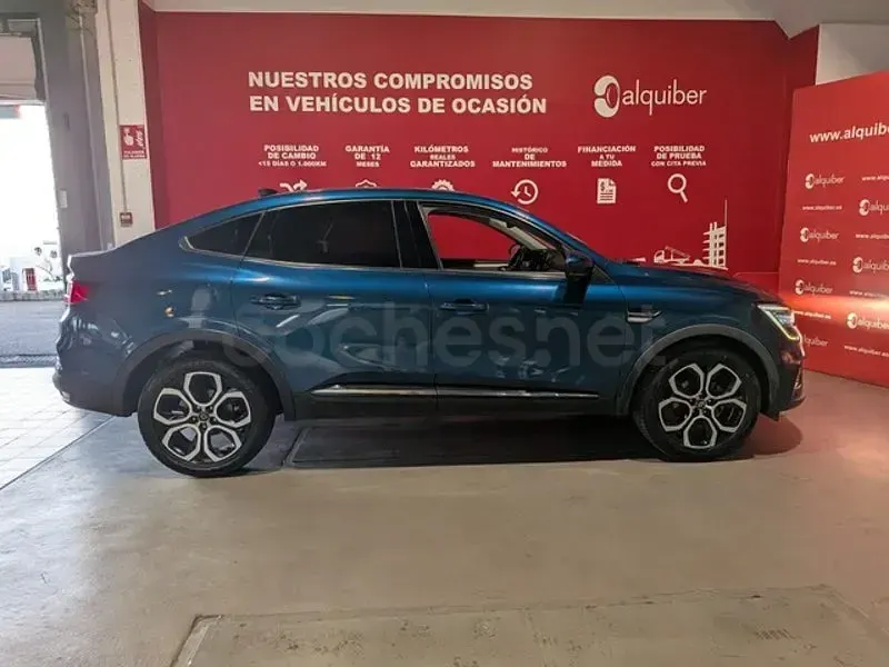 Usado Renault Arkana Zen 140 CV (102 kW) 2022 Azul SUV